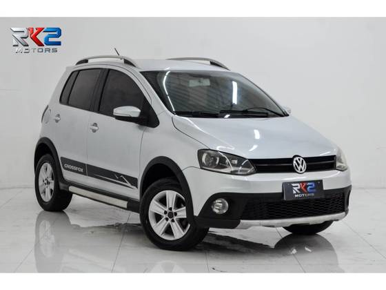 VOLKSWAGEN CROSSFOX 1.6 MI FLEX 8V 4P MANUAL
